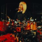 Avril Lavigne Instagram - Channeling my inner @travisbarker 🥁🥁🤘🤘 Hamburg, Germany