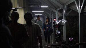 Awi Suryadi Instagram - Ada yang sekolahnya bekas kuburan juga seperti sekolah Sari?

Film @kisahtanahjawa_md @kisahtanahjawa SEDANG TAYANG DI BIOSKOP!