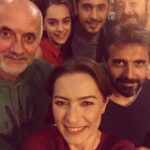 Ayça Bingöl Instagram - 6 bölümdür bize verdiğiniz emekler için çok teşşekkür ederiz sevgili #nihatdurak ve tüm ekibi 🌺 sizi seviyoruz...