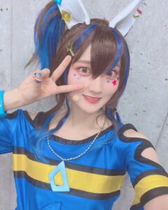 Aya Yamane Instagram - 『ウマ娘プリティーダービー 5thEVENT ARENA TOUR GO BEYOND -WISH- DAY1』 ダイタクヘリオス役として出走しました！⭐️ トレぴの声が聞きたいなと思って、 曲以外のところでイヤモニをちょっと外していたら、 ヘリオスー！！ってたくさん人が呼んでくれたのが聞こえました☺️ 本当にありがとう🫶🏻✨ 舞台に大きくスポットを当てていただいたことも、 たくさんのトレぴがヘリオスを応援してくれたことも、 全部全部嬉しかったです。 みんなの願い、想いを全部持って走り切ることが出来たし、 伝えたかったこと、届けたかったものは、 全部ステージに残せました！ 5thツアー、次のヘリオスは9月の名古屋公演！ みんなの太陽ぶちかますんで、観に来てね〜！！ #ウマ娘 #5thevent #アリーナツアー #gobeyond #wish #ぴあアリーナmm ぴあアリーナMM