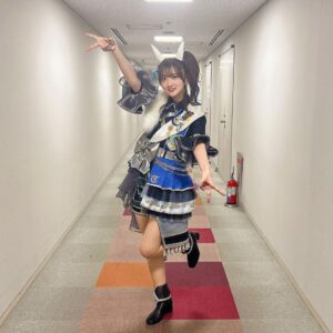Aya Yamane Instagram - 衣装は、9月の名古屋公演、GAZEの衣装でした✨
ヘアメイクもとてもきゅるんきゅるんでテンション爆上げでした❤︎
夢みたいに幸せな1日だったなぁ🥰
2月のライブも頑張るぞー！！！！
#FNS歌謡祭 #ウマ娘 #ウマ娘プリティーダービー #ダイタクヘリオス