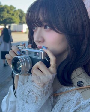 Aya Yamane Instagram - フォトエッセイ『山根綺のほんとのところ。』
受注販売受付終了まであと2日！
この機会に是非お求めください📘📷✨
#フォトエッセイ #ほんとのところ #声優 #山根綺