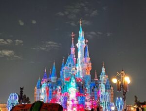 Aya Yamane Instagram - 上海ディズニー❤︎
#上海ディズニーリゾート #上海 #家族旅行 #shanghai #disney #disneyland