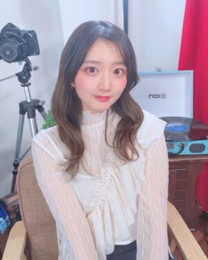 Aya Yamane Instagram - 『山根綺のゆるっと綺譚』今月もありがとうございました！
新年恒例の格付け企画。全問不正解でした。ちゃんと根拠も持って予想したので、結構悲しかった。。
5月12日にイベントを開催しますので、そこでリベンジします。
みんな、見守っててね...！！！
アーカイブも是非ご覧ください☺︎
#山根綺 #声優 #生放送 #ニコ生 #格付け #格付けチェック