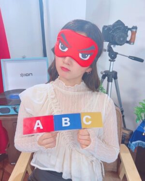 Aya Yamane Instagram - 『山根綺のゆるっと綺譚』今月もありがとうございました！
新年恒例の格付け企画。全問不正解でした。ちゃんと根拠も持って予想したので、結構悲しかった。。
5月12日にイベントを開催しますので、そこでリベンジします。
みんな、見守っててね...！！！
アーカイブも是非ご覧ください☺︎
#山根綺 #声優 #生放送 #ニコ生 #格付け #格付けチェック