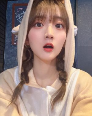 Aya Yamane Instagram - メリークリスマス🦌🎁🎄
#merrychristmas #クリスマス #今年は #トナカイ