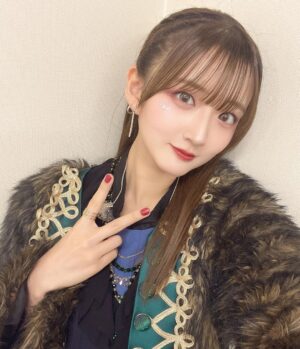 Aya Yamane Instagram - 『異次元フェス アイドルマスター★❤︎ラブライブ！歌合戦』DAY1
ご来場、ご視聴いただきありがとうございました！
新しい歴史が生まれたこのライブに立つことが出来て、本当に嬉しかったです。
そしてやっぱり東京ドームは広い...！ドームいっぱいのライトが本当に綺麗でした。素敵な景色をありがとうございました！！
来年のシャニマス6thツアーも頑張ります。☺︎
#異次元フェス #アイドルマスター #ラブライブ #歌合戦 #シャニマス #緋田美琴 #東京ドーム