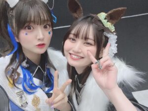 Aya Yamane Instagram - 『ウマ娘プリティーダービー5thEVENT ARENA TOUR GO BEYOND-GAZE-』DAY2
ありがとうございました！⭐️

めっかわギャルズたち🤟🏻❤︎
一緒にGSK⭐︎を披露できてとっても嬉しかったです！
間奏のパラパラはみんな真顔でやりました。いぇい。✌🏻

チーム青二！
このライブ期間中山根をたくさん励ましてくださった、
すごくすごく優しい先輩方です。
裏で不甲斐ないところをたくさん見せてしまったのですが
「大丈夫？」「頑張ろう！」ってずっと声をかけてくださって
本当に感謝でした。。かっこいい先輩に、私もなる。
ありがとうございました...！！

今回なかなか写真を撮るタイミングが無かったのですが、
時間がない中一緒に撮ってくれた皆様、
ありがとうございました🥰
大好きなみんなとまた一緒に出られるように、
もっと頑張ります！！
ウマ娘のみんなは本当にかっこよくて優しくて頑張り屋さんです。
素敵なキャストの皆とこうやって一緒にいられて、
私はすごく幸せ者だって思った1日でした。

そしてダンサーさんも和太鼓チームの彩さんも、
素敵なパフォーマンスをありがとうございました！！💐🌟

そして足を運んでくださったトレぴの皆、
本当に本当にありがとう〜！！！
みんなのキラキラしたまなざし、ずっと忘れません🥰✨
またね〜！！！

#ウマ娘 #ウマ娘プリティーダービー #5th #live #名古屋 #gaze #ダイタクヘリオス