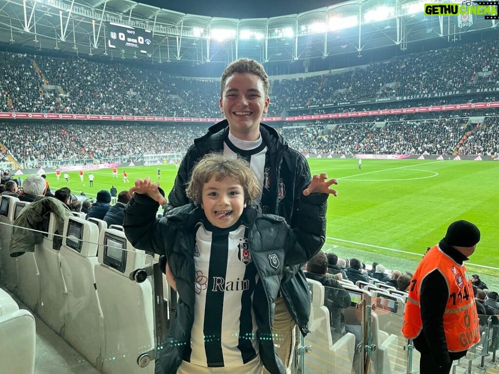 Aybars Kartal Özson Instagram - Beşiktaş’ın Maçı Var ◼◻