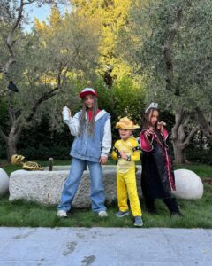 Ayesha Curry Instagram - Sailor Pluto x The Black Power Ranger. An untold love story. 😂 feat. Their offspring… a bowser, subway surfer and a very sweet little wolf witch.