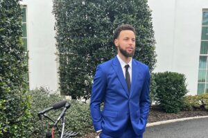 Ayesha Curry Instagram - Happy Birthday to my love!!! 35 trips around the sun! Wow! I love everything about you but your soul is unmatched. I know this will be the best year yet! Happy birthday @stephencurry30 🎂🎉🎊🥳😘😘😘