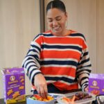Ayesha Curry Instagram – My kids are busier than ever these days, so I love to send them off with lots of healthy food to keep them fueled throughout the day. If your family loves Annie’s as much as mine, now is the perfect time to bundle all the yummy Annie’s mac and snacks products you love! Follow 3 simple steps: 1 – spend $15 on participating Mac and Snacks. 2 – upload your receipt to annies.com/bunnybundles. And 3 – receive a free digital $5 pre-paid card. We’ll be grabbing our favorite Berry Patch Fruit snacks, Cheddar Bunnies, and the new Super! Mac to have on hand! 💜
