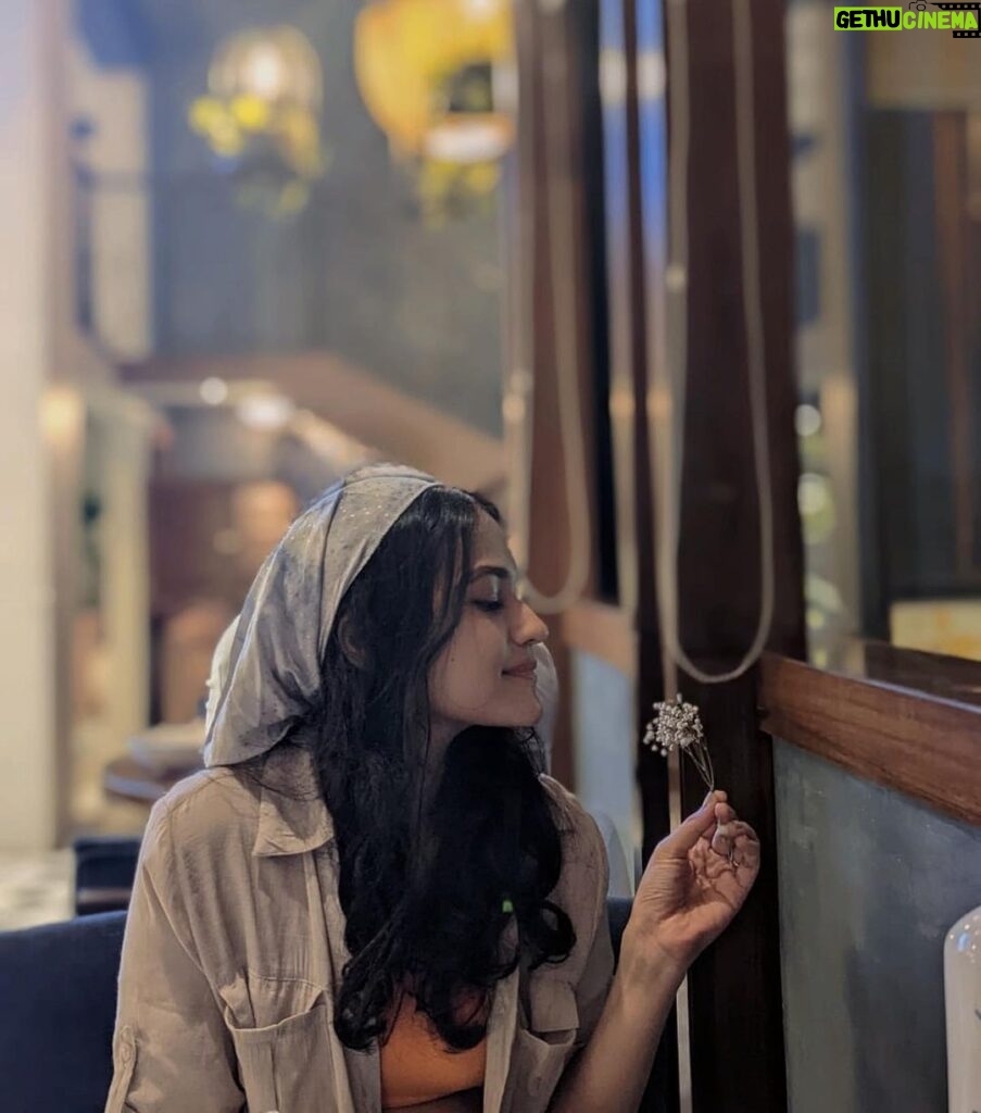 Ayesha Kaduskar Instagram - paella night