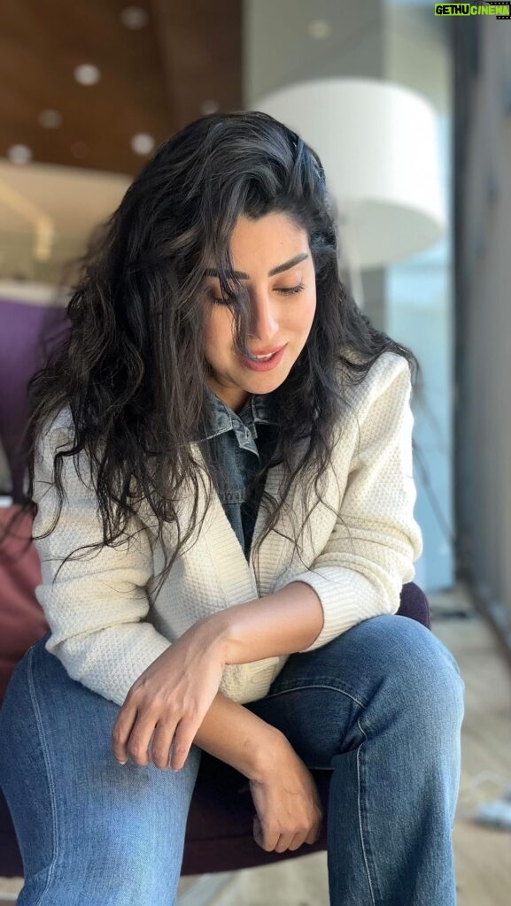 Ayten Amer Instagram - Good morning ☀️☀️☀️☀️ Outfit by @be_my_guest_shopping Styled by @amirasaaber Riyadh, Saudi Arabia