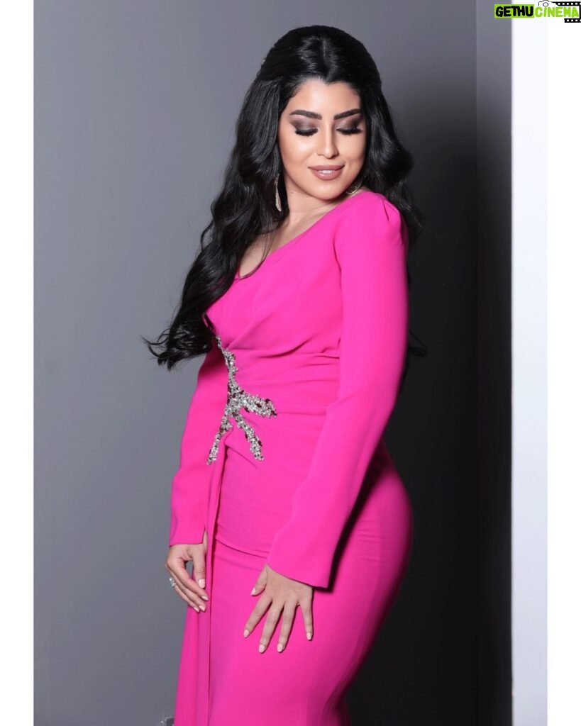 Ayten Amer Instagram - Hello 💞💞 Styled by @ziadalsaleh Dress by @perla.vip @perla.vip.eg Photographer @reemaphoto_ Makeup by @ehab_mahrous Hairdresser @madohairdresser #الرياض #ايتن_عامر #aytenamer #ayten3amer Riyadh, Saudi Arabia