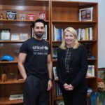 Ayushmann Khurrana Instagram - Proud to have launched the #YouthHub app by YuWaah and UNICEF India, along with UNICEF Executive Director Catherine Russell, UNICEF India Representative Cynthia McCaffrey, private sector representatives and young people! This app is a game-changing platform for young people to access jobs & more. Download now and check it out 👉 https://bit.ly/youthhubapp Young people are smart and passionate and can create magic with access to the right opportunities! When we come together, we can create immense #ImpactWithYouth.