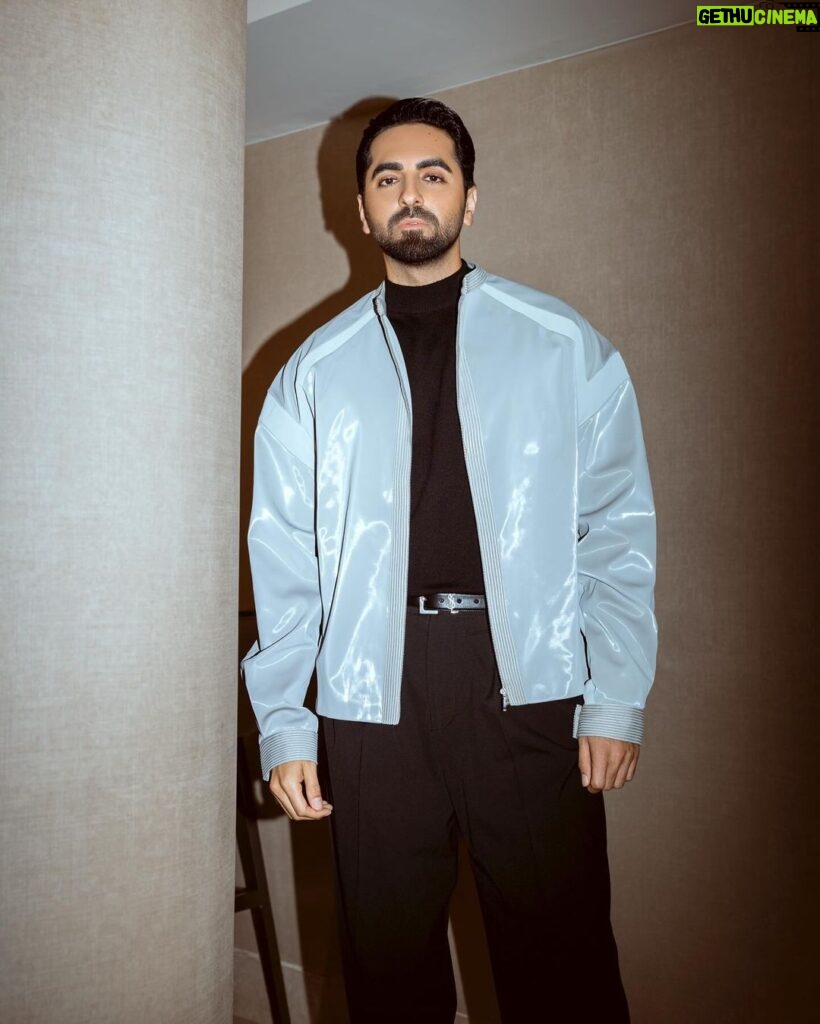 Ayushmann Khurrana Instagram - 🌙🤍 🌑 🖤 🩶