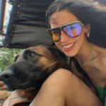 Bárbara de Regil Instagram - Dump Tulum , Fer y Kai 🐚☀️💛 Días de llenar el alma , reiniciar , conectar ✨✨ Tulum Beach