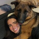 Bárbara de Regil Instagram - Nunca voy a olvidar esta experiencia que me regalo Kai ( segunda foto ) y Enzo el papa ( tercera foto ) Fueron 6 perritos - ya 4 meses después regalamos a 5 🐾 A 5 familias que conozco y quiero y se van a AMARLOS y cuidarlos como yo lo haría , la que se quedó conmigo fue Hakuna 🦋 Btw : después de esta experiencia ya todos mis perros esterilizados 😅 Mexico