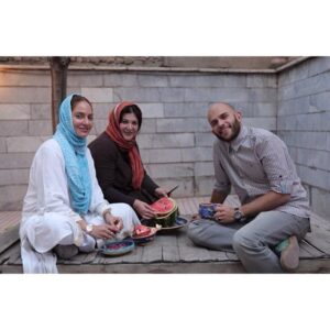 Babak Hamidian Instagram - در کنار خانوم افشار و خانوم رامین فر بی نظیر،
کار جدید آقای حجازی.
منتظر یه فیلم ویژه و فوق العاده باشید!