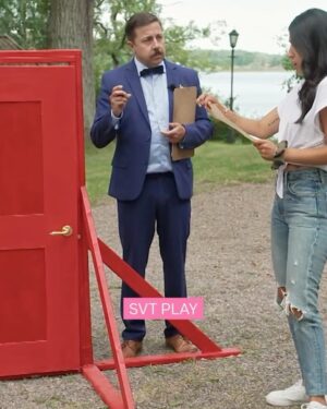 Babben Larsson Instagram - Sista spurten att rösta på Bäst i Test till Svenska Humorpriset i klassen Barnens Pris. De som röstar måste vara under 18 år. Direktlänk i bio.