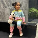 Baby Vedya Instagram - Last Pose is my favourite 😜 Outfit & shoes: @firstcryindia #babyvedya #firstcry Hyderabad
