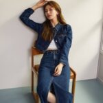 Bae Suzy Instagram - 게스 @👖