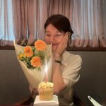 Bae Suzy Instagram - 옝언니의 서프라이즈 고마워 언니야💕 우리 지원선배는 끝까지 스윗.. 알라뵹 #안나 💕💕💕💕