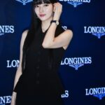 Bae Suzy Instagram – 론진 나들이 ✈️

@longines