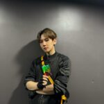 Baekhyun Instagram - Ezreal🤙🏻
