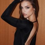 Barbara Palvin Instagram - Last night’s glam 🖤 @owengould @tobimakeup @marcjacobs @versace