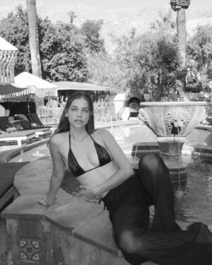 Barbara Palvin Instagram - 🌴 Palm Springs 🌴
📸 @duanmackenzie