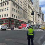 Barbara Pravi Instagram - Canada - NYC, express et zinzin (Pour voir le point ultime de non retour du sex-appeal c’est la dernière photo) 📺⛏️❤️‍🔥🌹