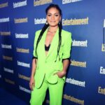 Barrett Doss Instagram - 🦠SLIMED🦠 @entertainmentweekly #station19 💇🏾‍♀️ @Kya bilal_💄 @beautybycrystal 📸 @mkovac