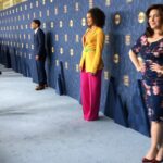 Barrett Doss Instagram - 💐Party Curl💐 #station19 #tca20 @station19 @abcnetwork @byshondaland 👗: @jacquemus @jimmychoo @maryam_nassir_zadeh 💇🏾‍♀️: @kyabilal_ 💄: @danadelaney 📸: Michael Tran/ @gettyimages 📹: @dsavre stole @boriskodjoe’s phone