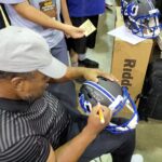 Barry Sanders Instagram - Excited for fans to see this special helmet for my statue ceremony.. only doing 20 so get with #Schwartzsports quick. @riddellsports @nsccshow @detroitlionsnfl