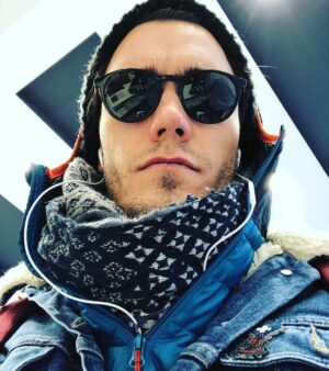 Bartosz Gelner Instagram - Szansa na okno pogodowe, atak na warzywniak z trzeciego obozu 83 m.n.p.m Warszawa
#awokado#pomidor#jajka