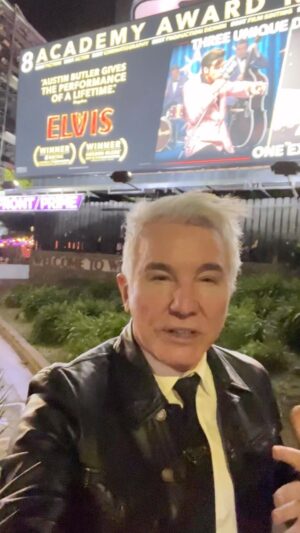 Baz Luhrmann Instagram - A historic TCB headline @mandywalkerdp #elvismovie #tcbheadlines ⚡
