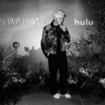 Baz Luhrmann Instagram - Big thanks to everyone who came out and to my friend and fellow creator @jeremyoharris for an engaging and in depth conversation about #farawaydowns at last night’s screening in New York City. 📷: @matteoprandoni