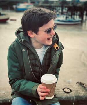 Benjamin Evan Ainsworth Instagram - Long weekend! We’re taking a break from filming #Pinocchio. Family time at the beach. Happy days!