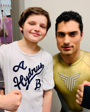 Benjamin Evan Ainsworth Instagram - It’s been really great to hear all the kind things people are saying about Flora & Ulysses. Thank you for your kind messages and support. Here are a few photos from my time on set. If you haven’t seen the film yet, you can stream it now on Disney+ 🐿⚡️💥

#floraandulysses #disney+ #disney #williamspiver #familymovienight #hope #holybagumba