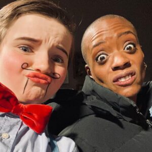 Benjamin Evan Ainsworth Instagram - This time last year was one of my final days on the set of Bly Manor, working with such amazing people. I’ve been looking back at some of my photos and wanted to share with you some of the more ‘silly’ behind the scenes moments. We really did have such a great time together. #dreamjob #blessed #thehauntingofblymanor #netflix