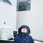 Benjamin Evan Ainsworth Instagram - Playing in the snow between scenes. Snow much fun! ❄️⛄️❄️🥶