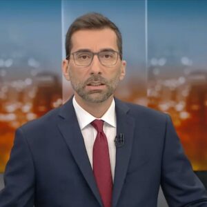 Bento Rodrigues Instagram - Aos mais novos. Aos mais velhos. De novo