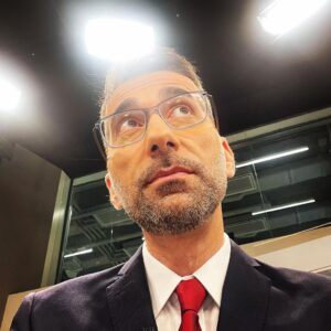 Bento Rodrigues Instagram - Barulho das luzes