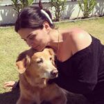Betül Şahin Instagram - İyi bayramlar diliyoruz karmenle☘️🐶🥰
