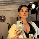 Betül Şahin Instagram – Backstage 🎥 
Makeup @eliffelverr 
#backstage