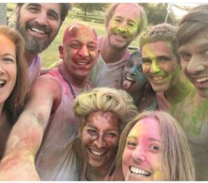 Betina O'Connell Instagram - Cumple Johnny!!!!
Que divertido!!!!
Amigos!!!
Que lindo la estamos pasando !!
