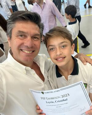 Betina O'Connell Instagram - Hijito de mi ❤️ te deseo todo lo más lindo para esta nueva etapa que está por comenzar. Que siempre mantengas tu corazón de oro y tu amor por tus amigos y los lindos momentos. Te amamos y estamos súper orgullosos de vos❤️❤️❤️