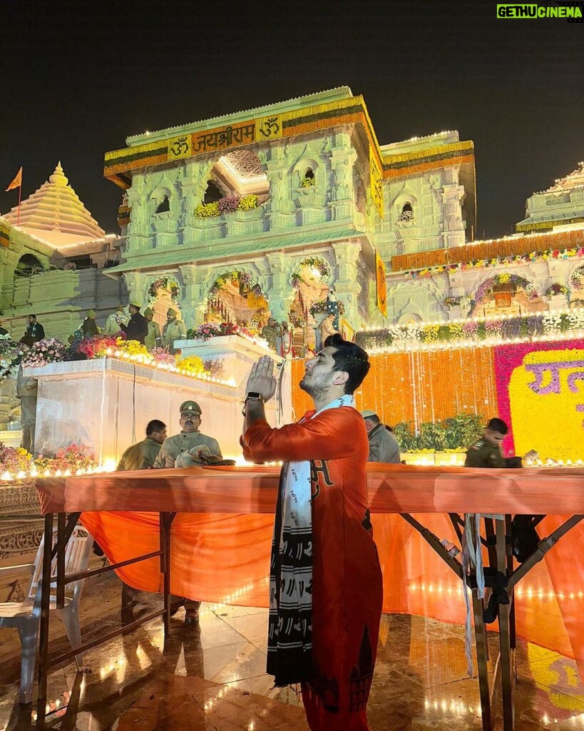 Bhavin Bhanushali Instagram - 22-01-2024. The day our ancestors fought for. The day that came after 500 years. Can’t be more happy to be at Ram mandir Ayodhya on this day❤️ Jay Shree Ram 🚩 Jay Jay Garvi Hindu 🚩 Outfit by: @bhanu.designer #jaishreeram #ayodhya #rammandir Ayodhya Dham